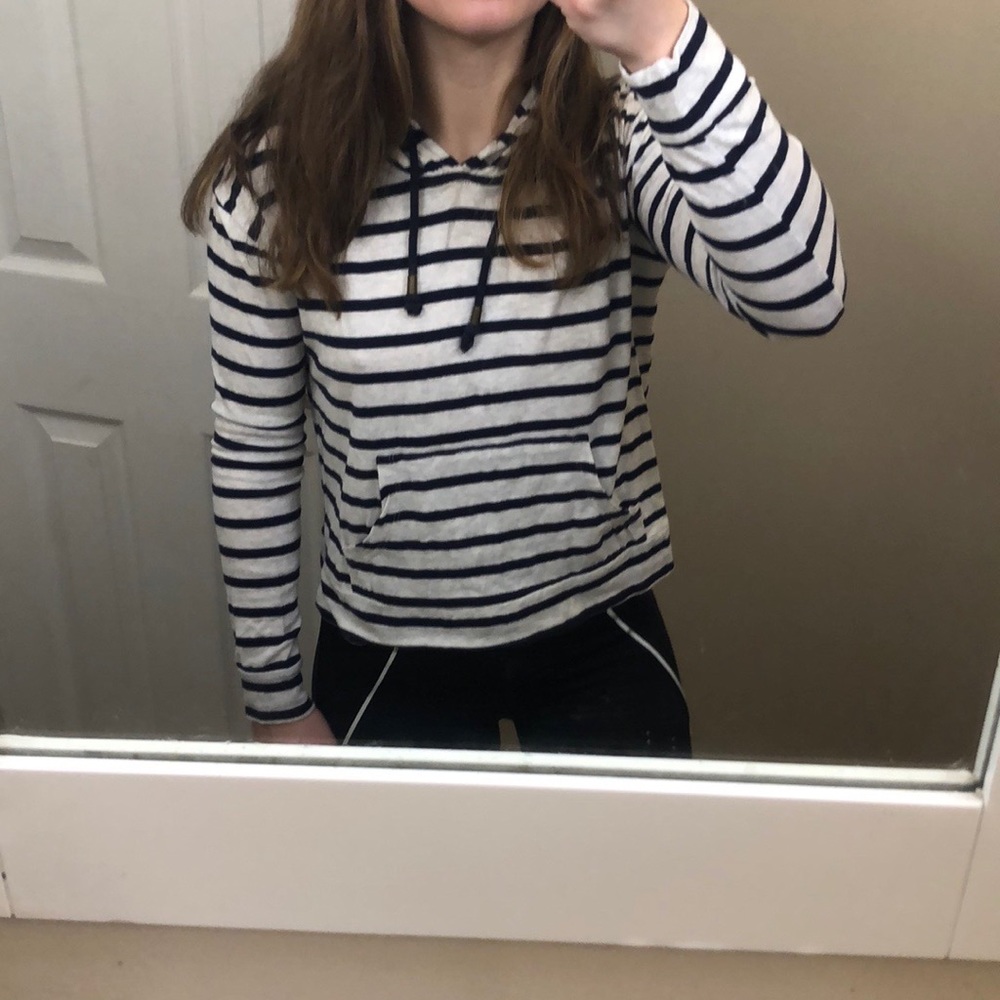 Lightweight Pull Over